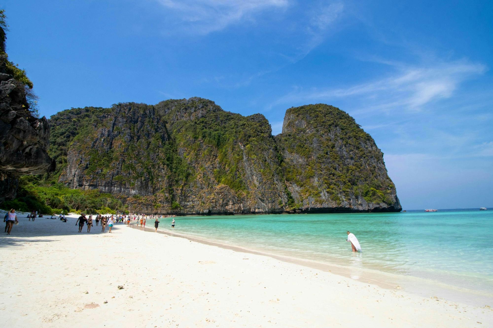 Full Day Phi Phi Island Speedboat Tour from Koh Lanta