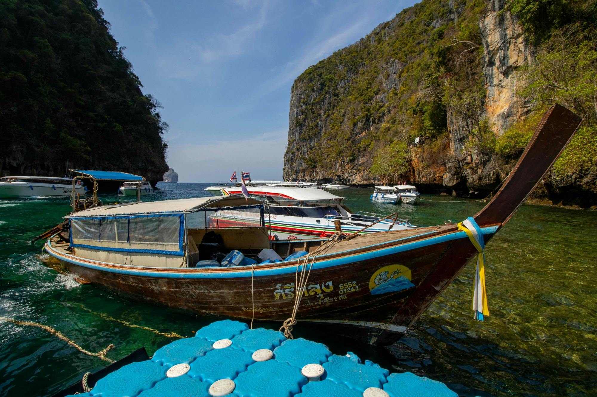 Full Day Phi Phi Island Speedboat Tour from Koh Lanta