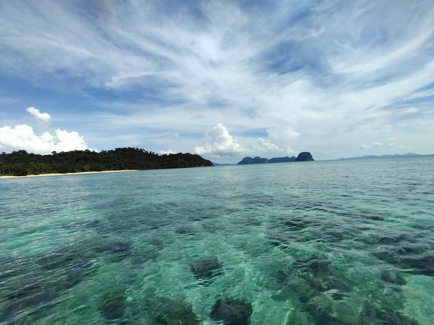 Full-day Thai island-hopping boat tour