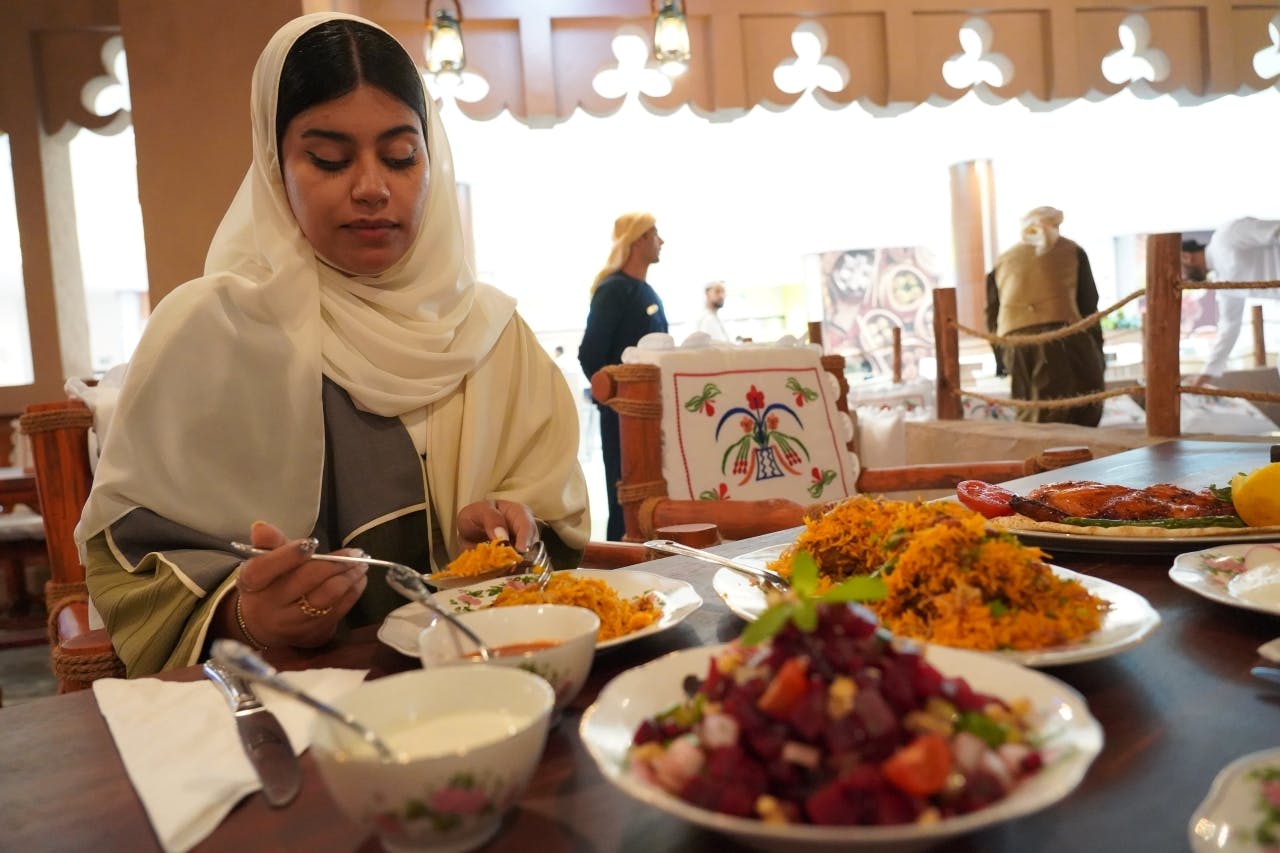 Ethnic Emirati dining experience