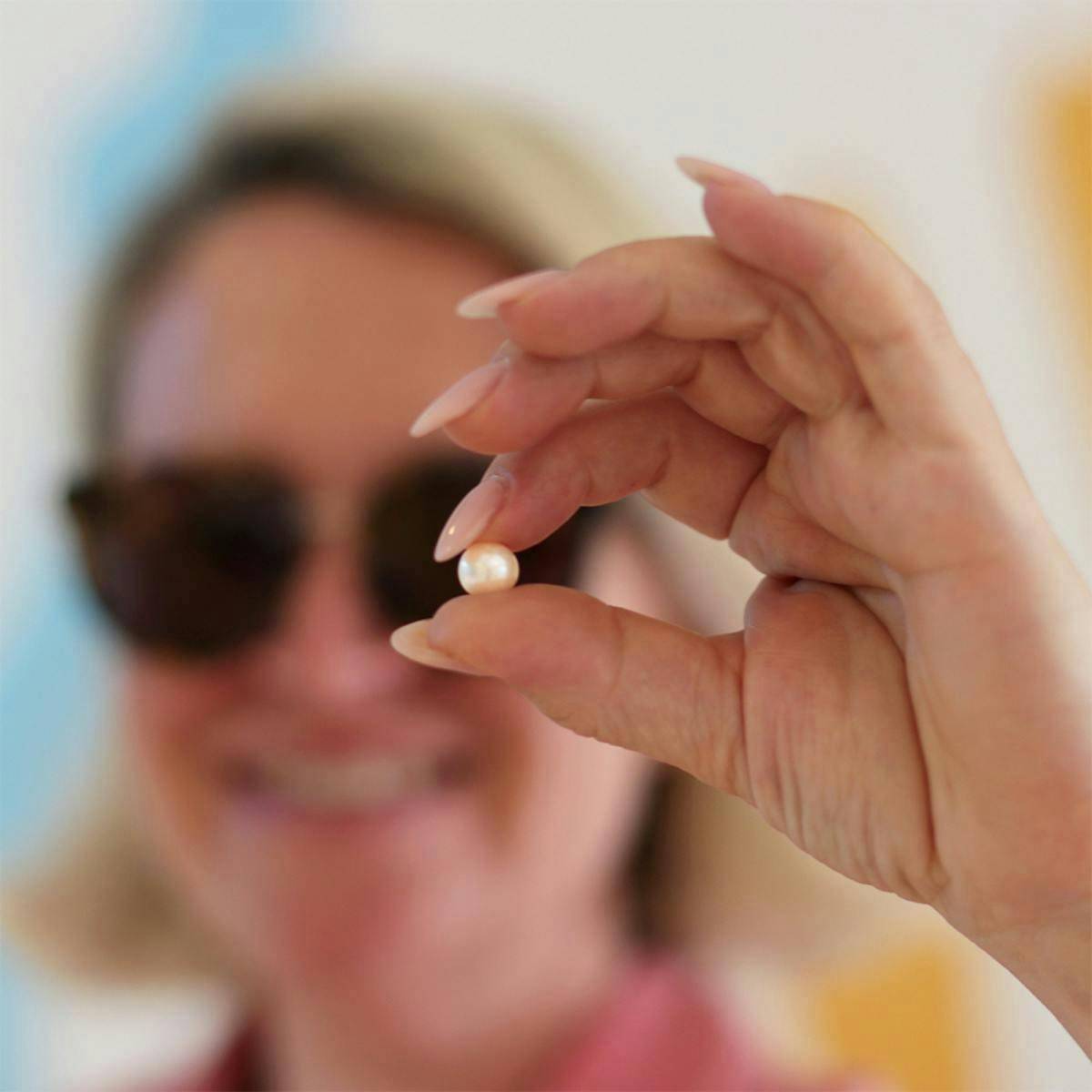 Akoya pearl experience with pick-your-own pearl