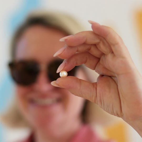 Akoya pearl experience with pick-your-own pearl