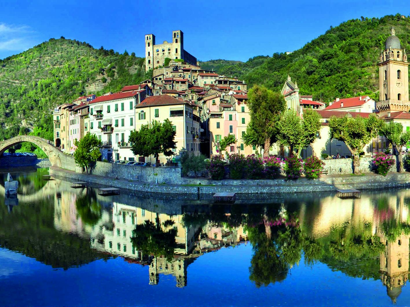 Sanremo and Dolceacqua full-day guided tour from Nice