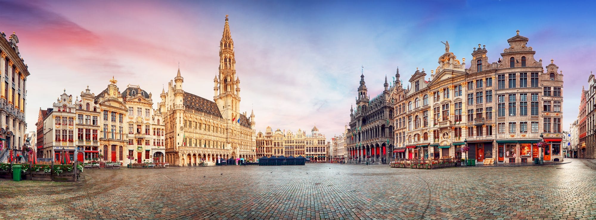 Brussels Classic Pass with bus tour, audio guide and more