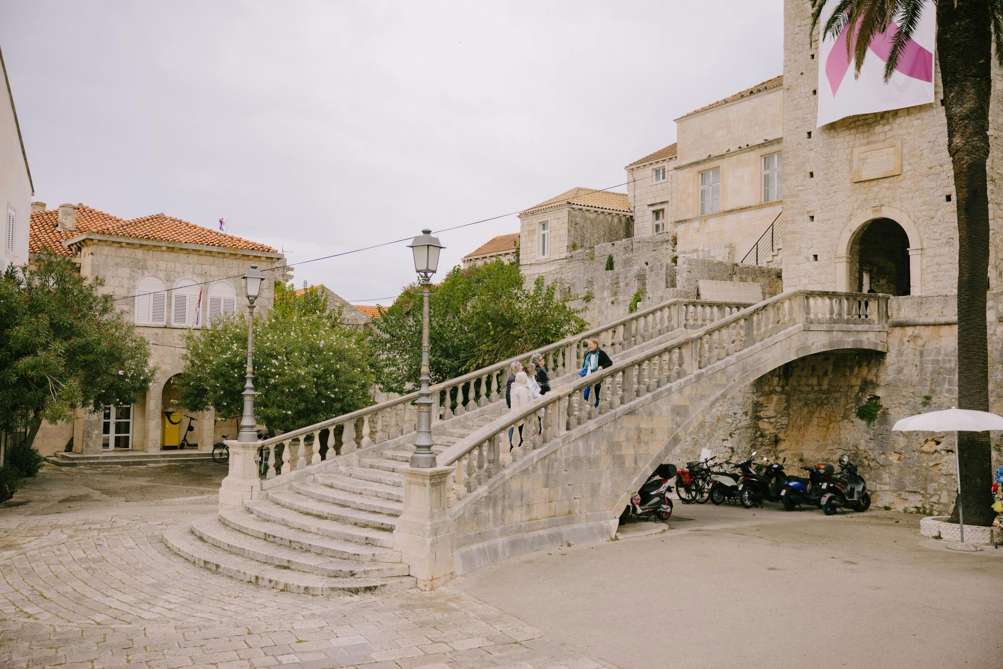 Legends of Peljesac and Korcula tour