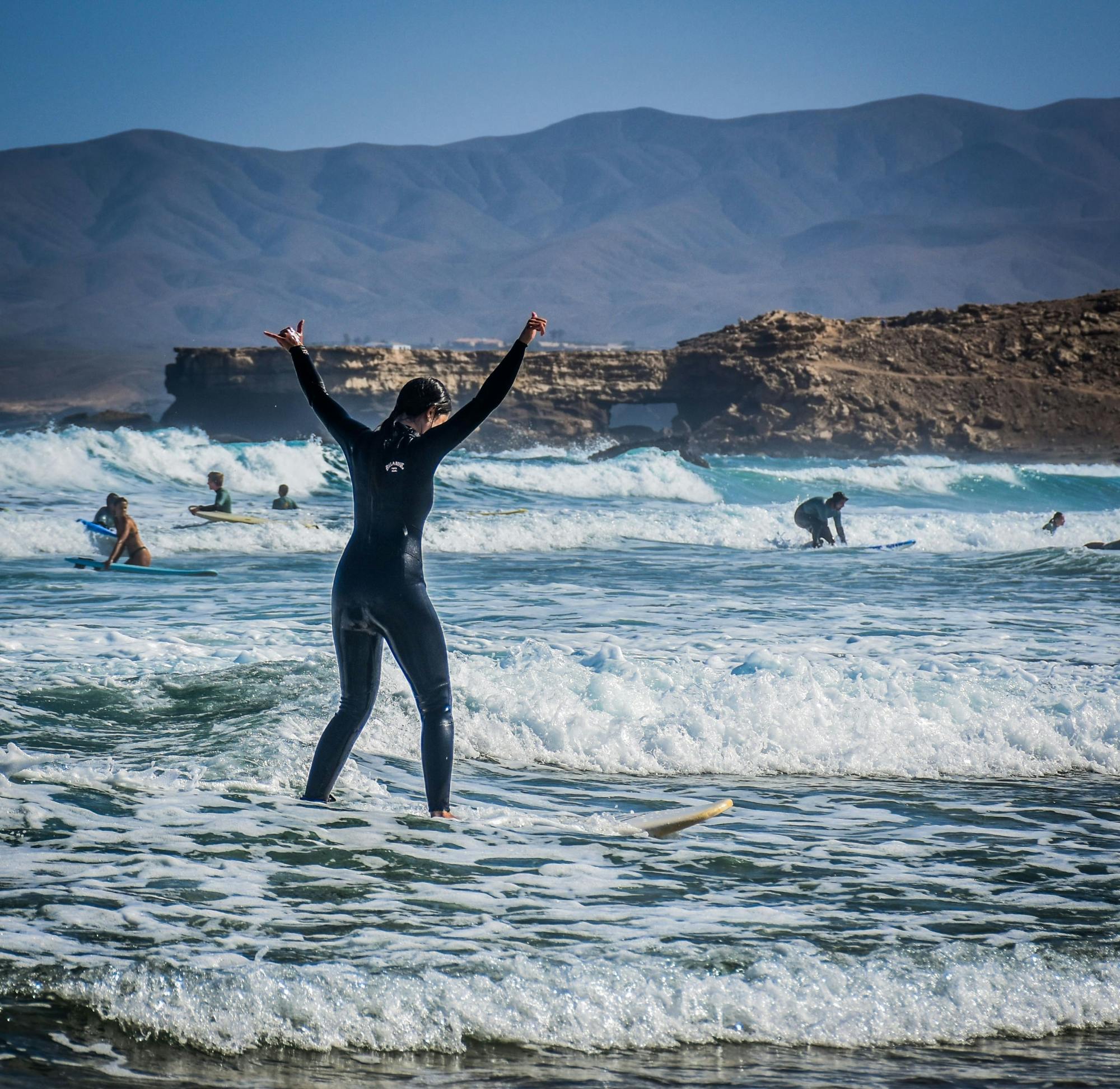 Southern Fuerteventura surfing lessons