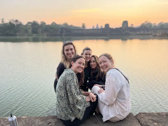 Visita privada de dois dias ao Parque Arqueológico de Angkor e a Kbal Spean