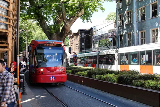 Karta transportowa na lotnisko, miasto i wyspy w Stambule