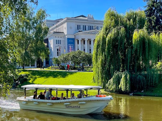 Visite guidée en bateau sur les canaux de Riga
