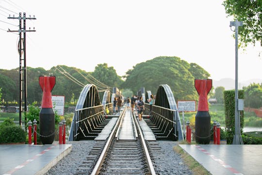 Dos días, una noche River Kwai Resotel