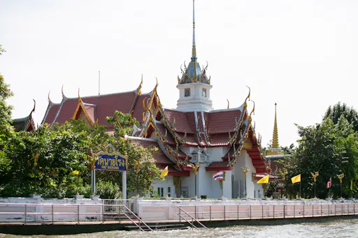 Bangkok Canals and Flower Market
