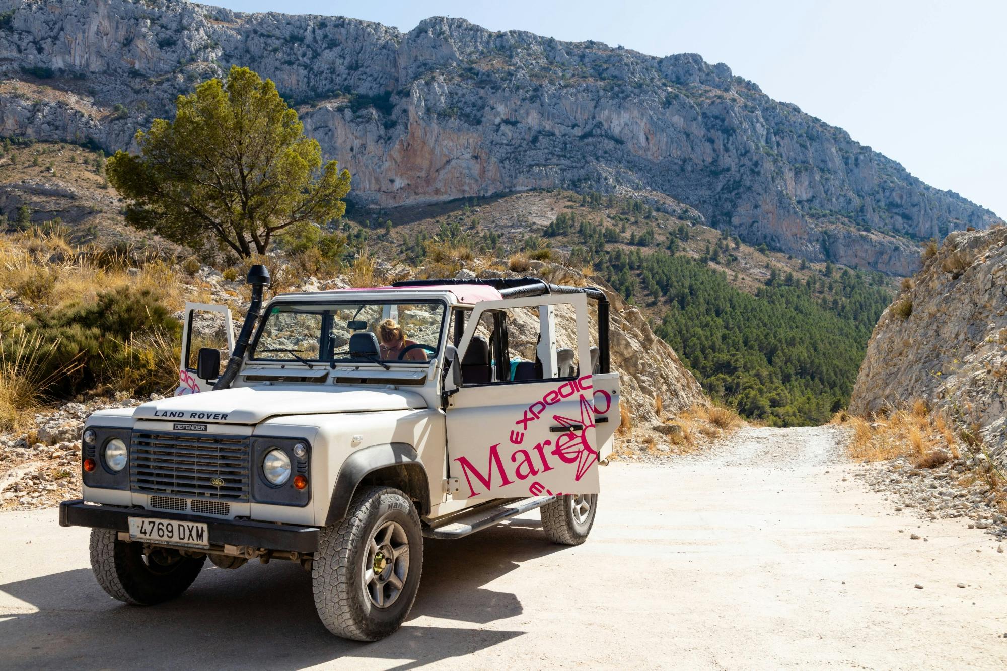 Half-day 4x4 tour of Guadalest and Altea