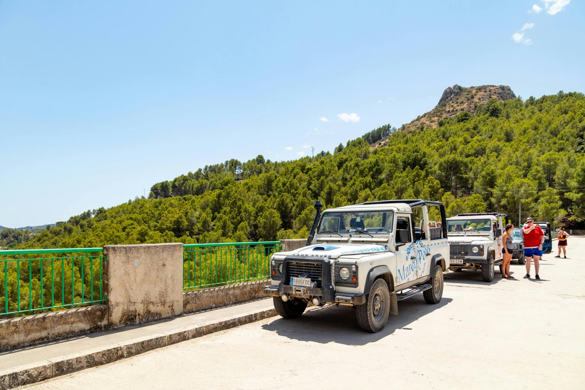 Half-day 4x4 tour of Guadalest and Altea