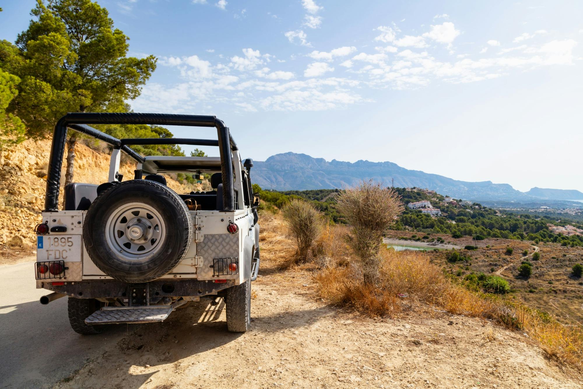 Half-day 4x4 tour of Guadalest and Altea