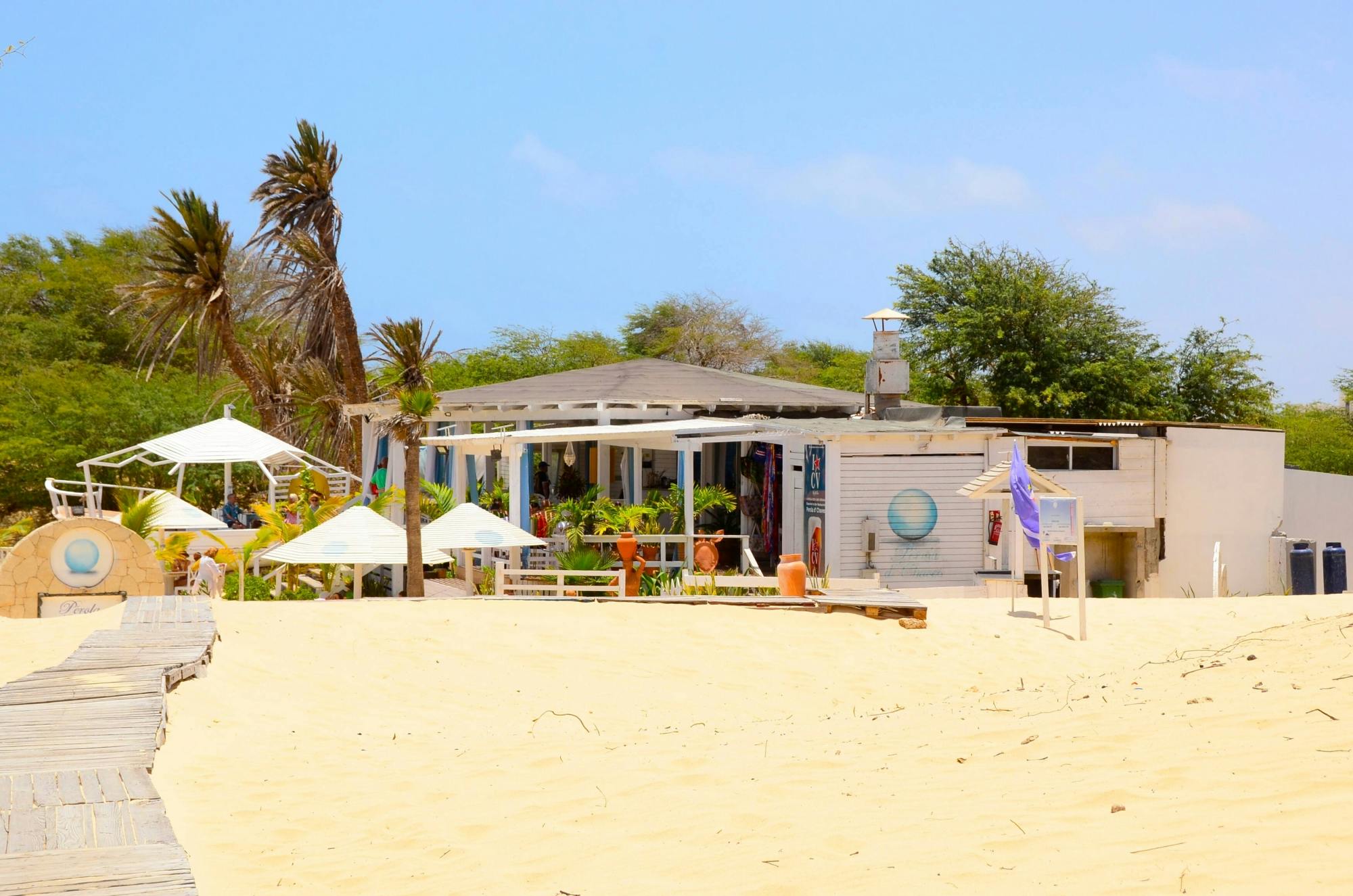 Boa Vista full-day 4x4 island tour with beachfront lunch