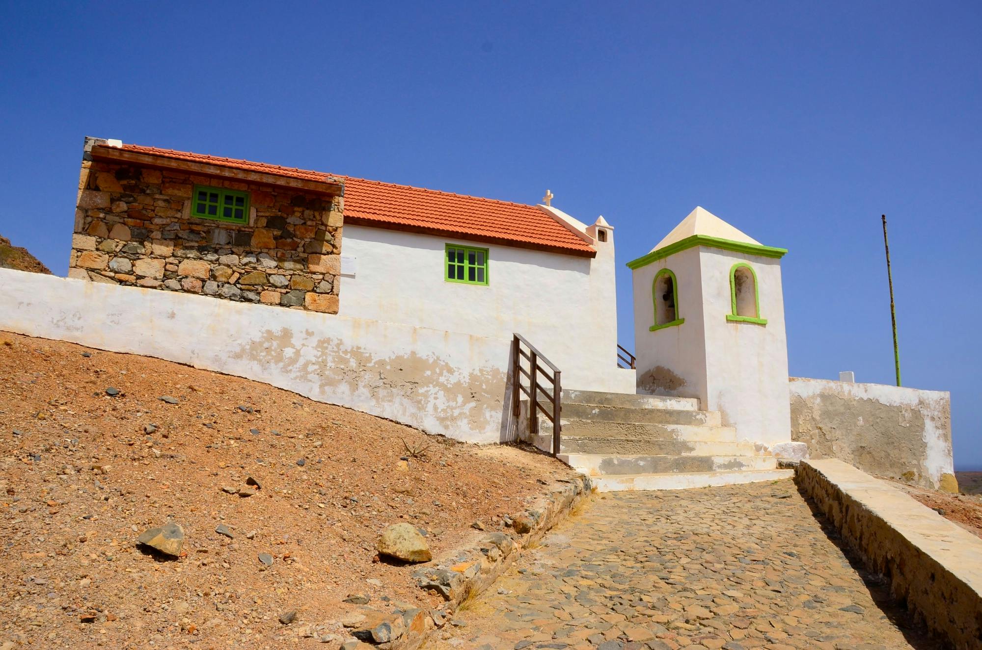 Boa Vista full-day 4x4 island tour with beachfront lunch