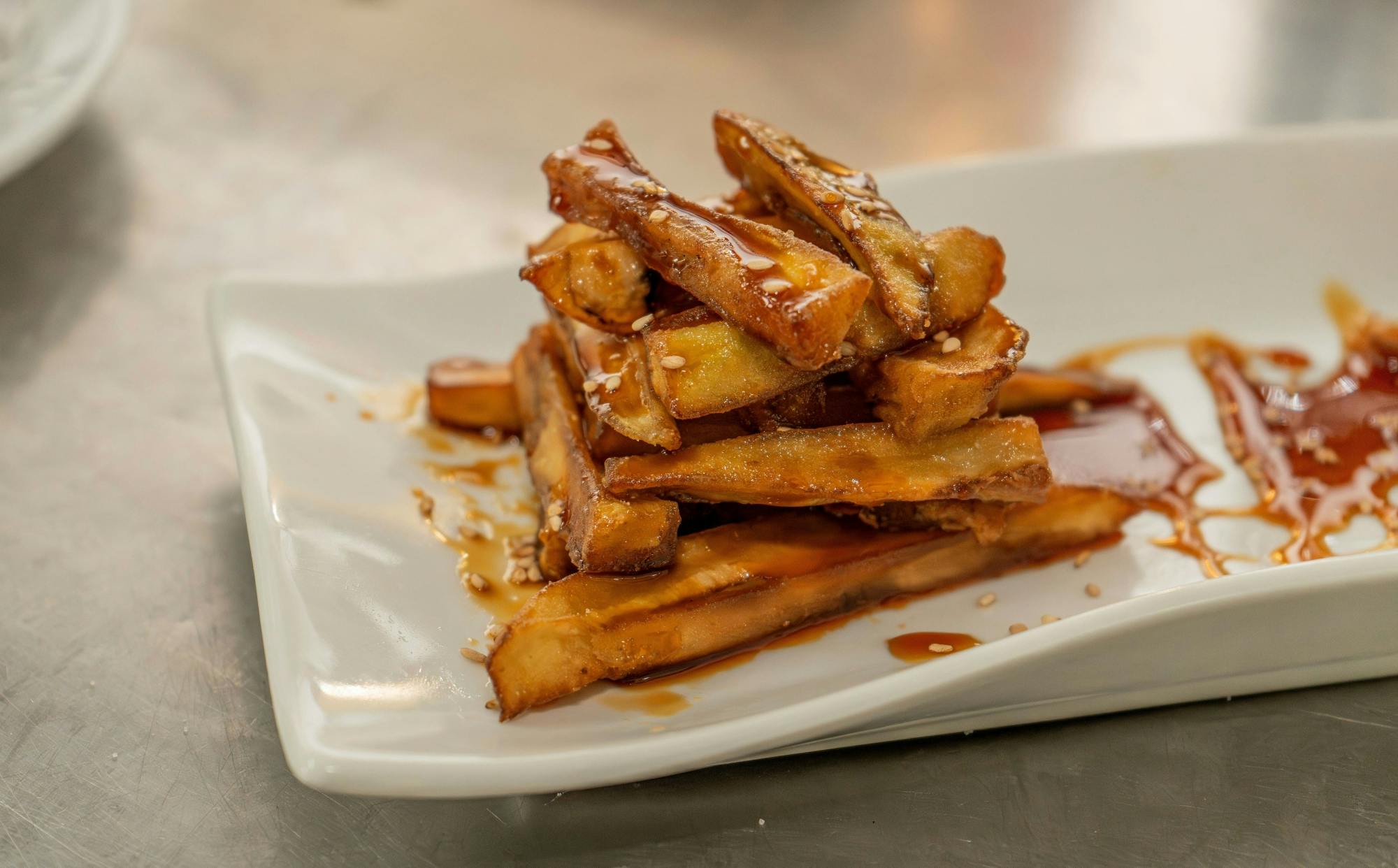 Evening wine-tasting and Lagomar Museum tour in Lanzarote