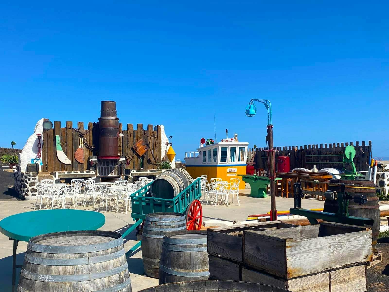 Evening wine-tasting and Lagomar Museum tour in Lanzarote