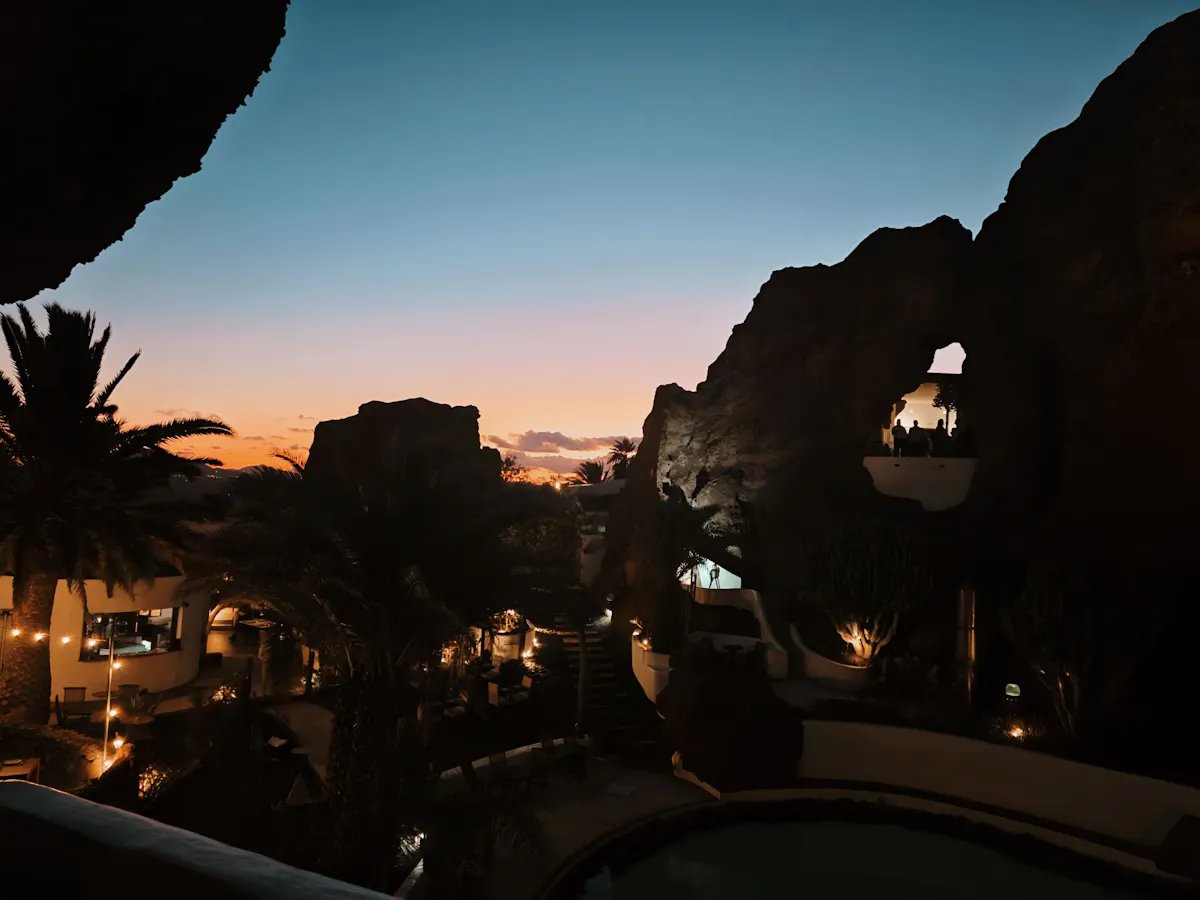 Evening wine-tasting and Lagomar Museum tour in Lanzarote