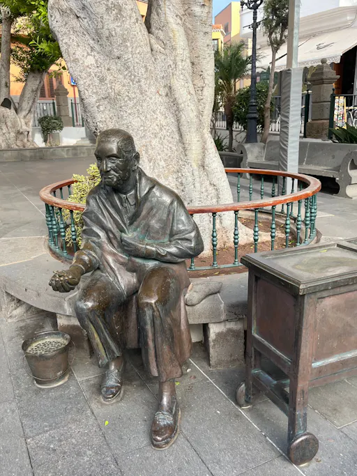 Half-day Gran Canaria food tour with gofio mill and pepper farm