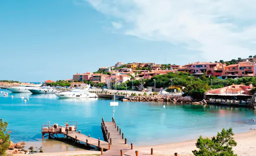 Guided tour of Costa Smeralda with Porto Cervo and beach time