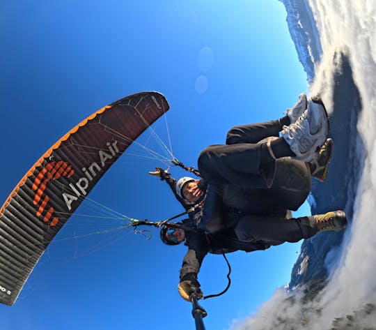Paragliding Flight in Interlaken