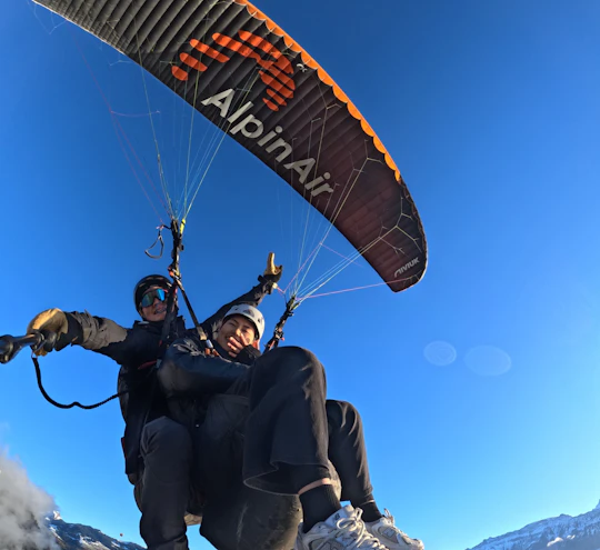 Paragliding Flight in Interlaken