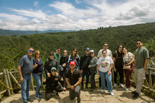 Excursão de um dia a partir de Bogotá à Lagoa de Guatavita e à Catedral de Sal de Zipaquirá