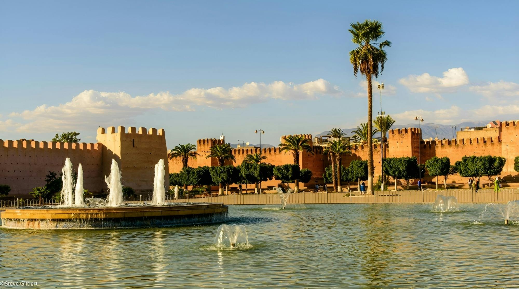 Full-day trip to Taroudant and Tiout with lunch from Agadir