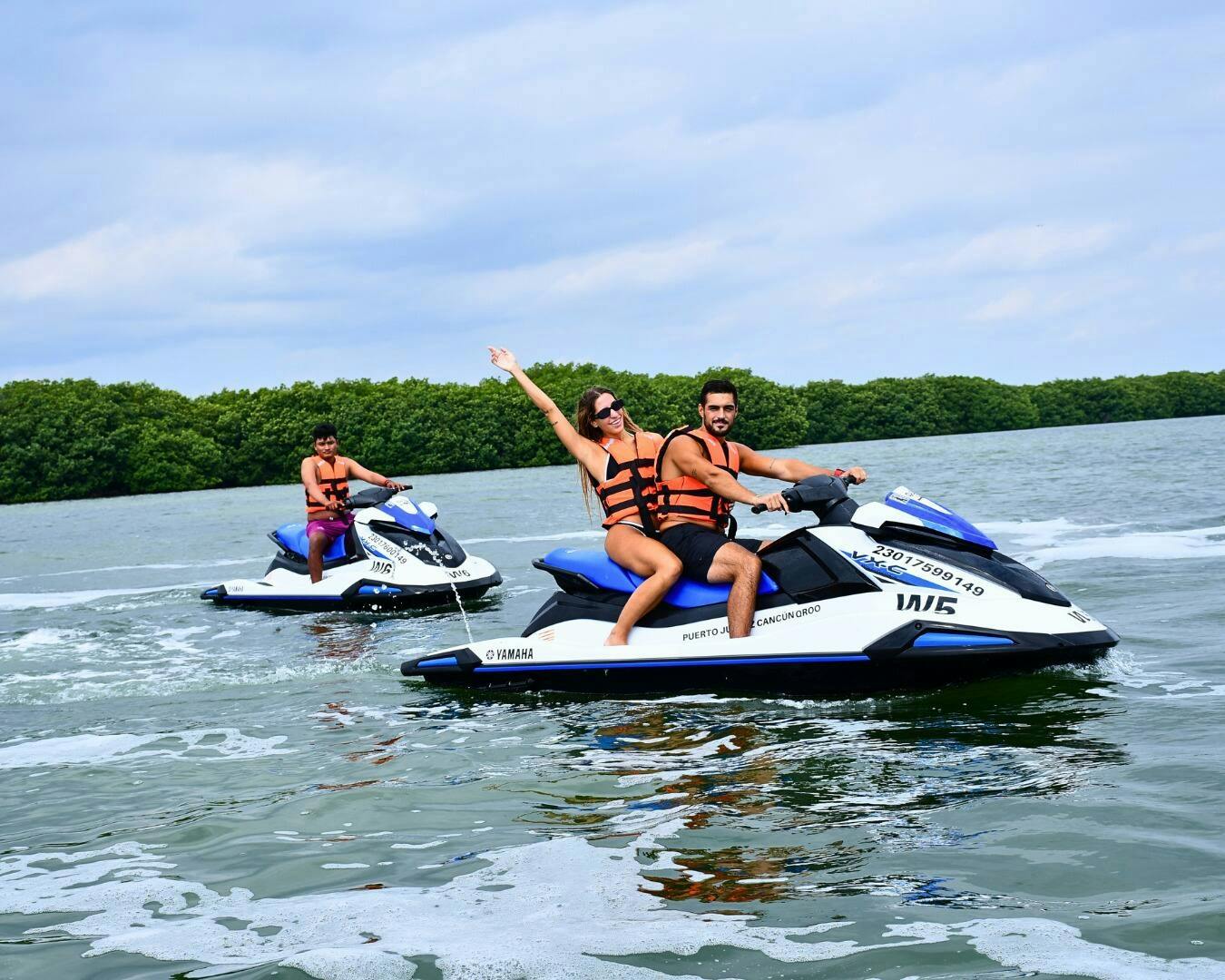 Wave runner adventure in Puerto Maya