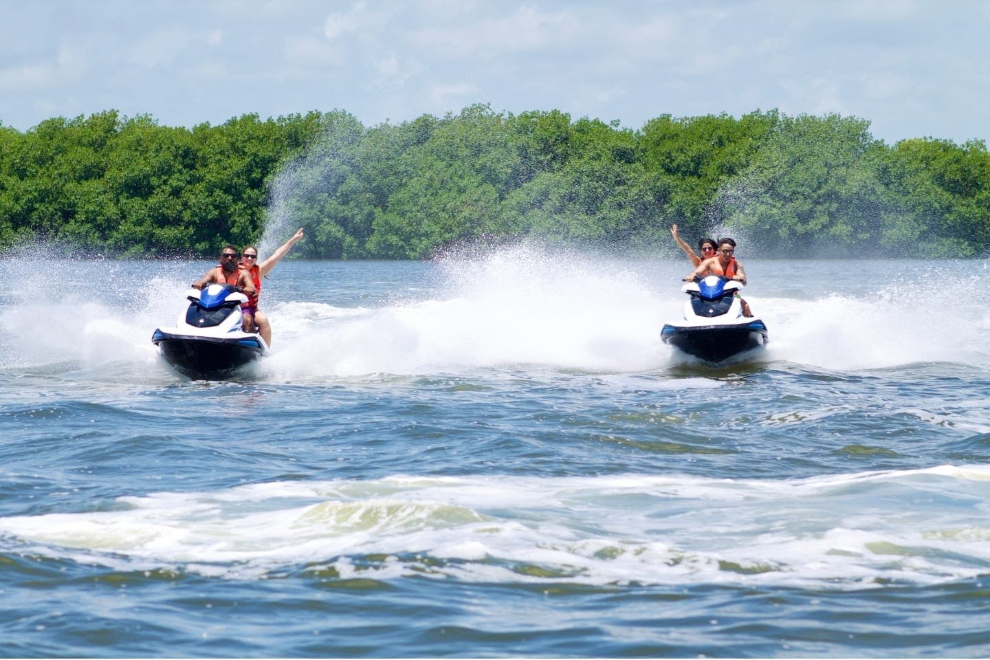 Wave runner adventure in Puerto Maya