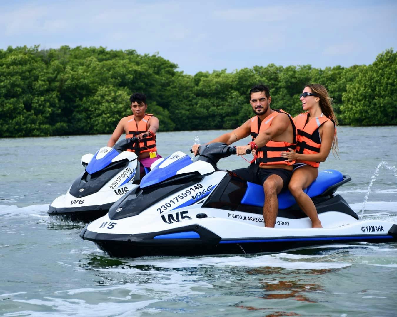 Wave runner adventure in Puerto Maya