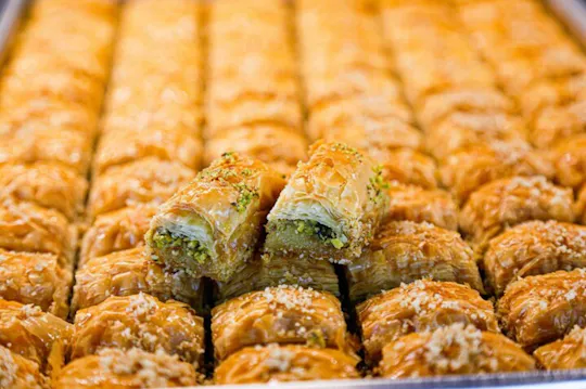 Famous tastings food tour in Mykonos Town