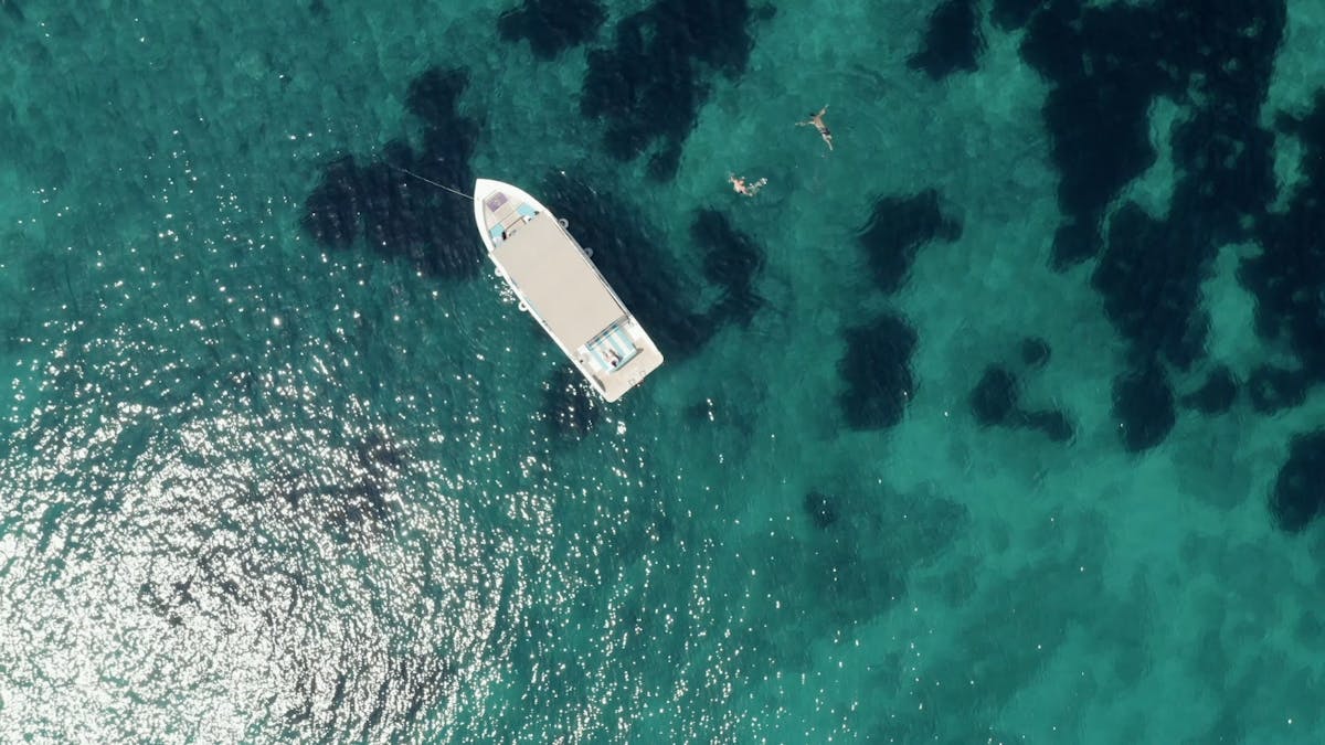 Privéboottocht naar Ortigia en de zeegrotten vanaf Syracuse
