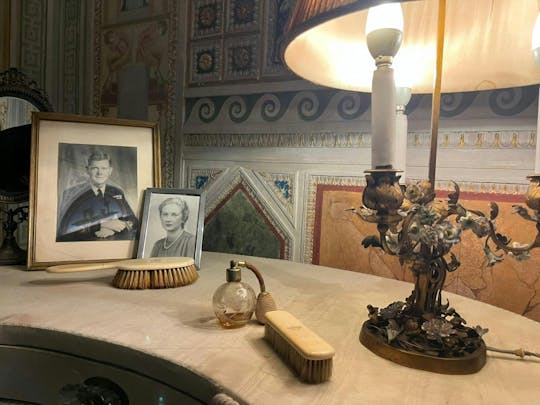 Guided tour of Doria Pamphilj Palace's secret private rooms