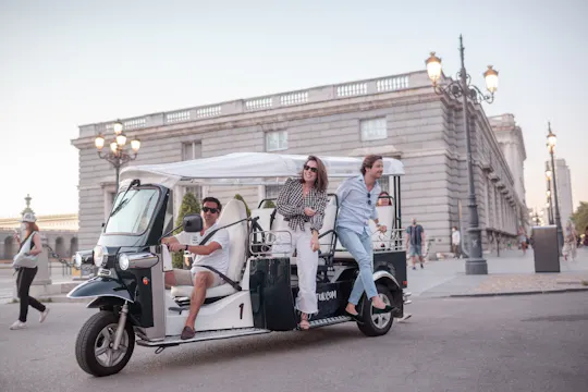 Elektrische Tuk-Tuk-Tour durch Madrid