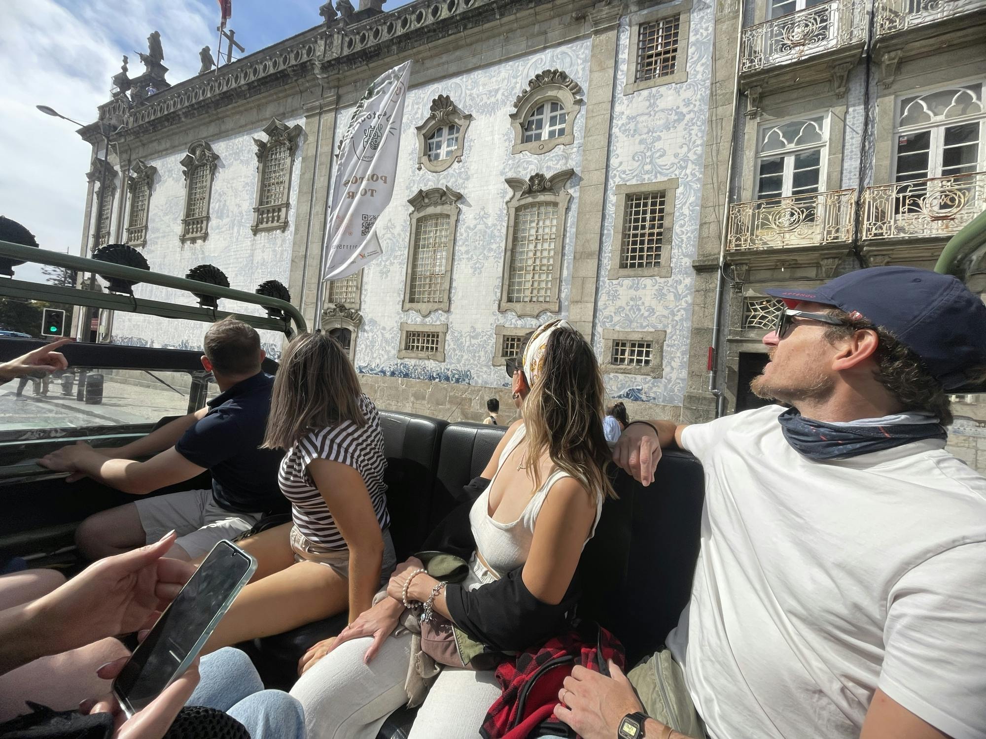 Porto vintage convertible sightseeing tour