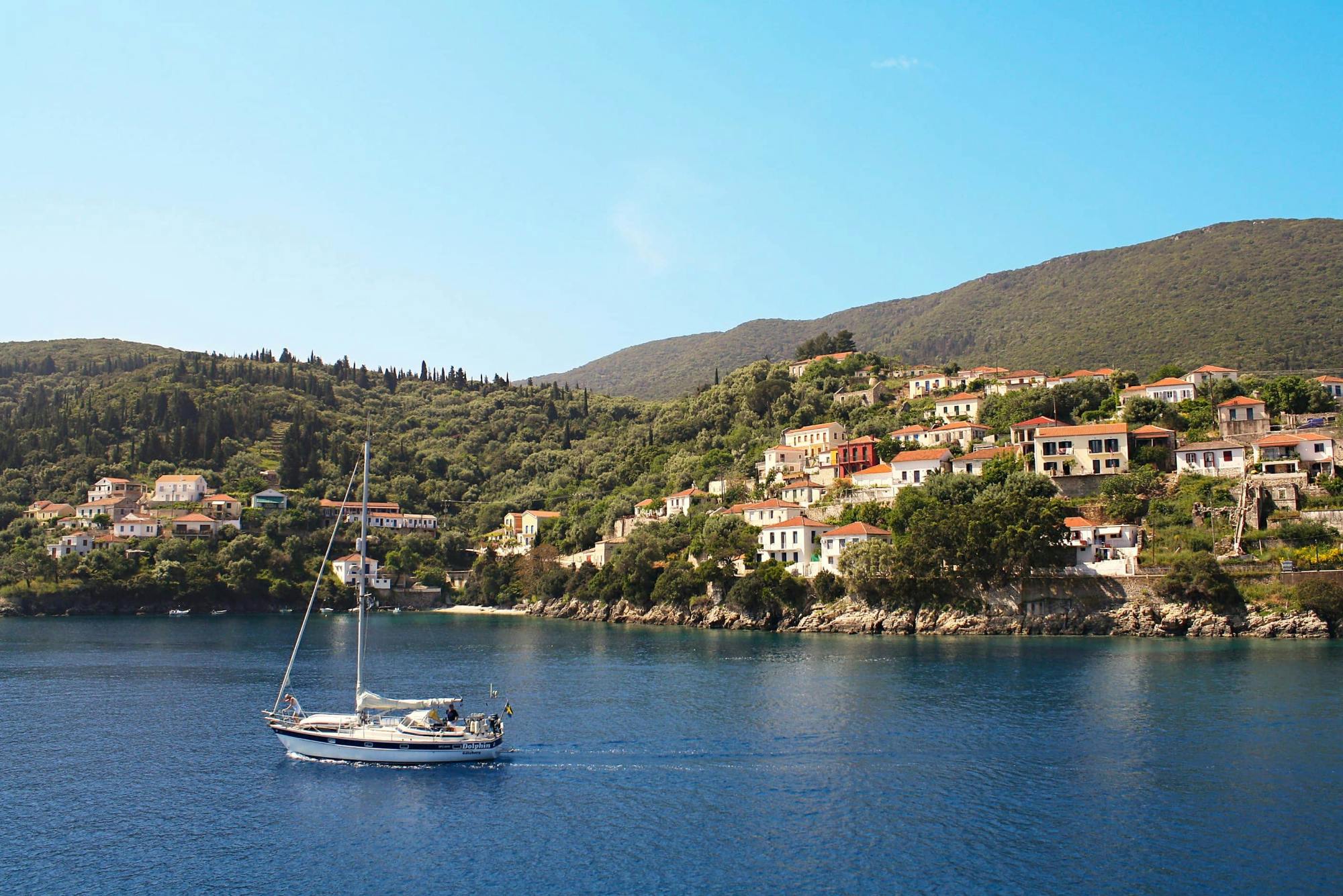 Ithaca island tour with traditional villages and boat trip