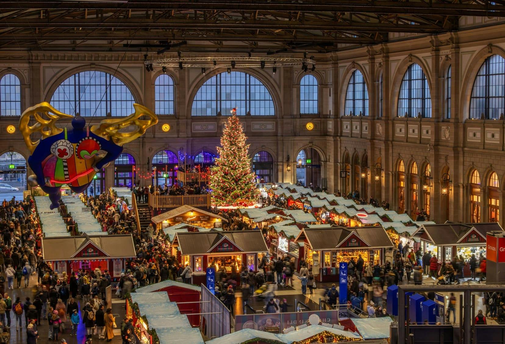 Christmas Markets in Zurich and Lucerne private tour