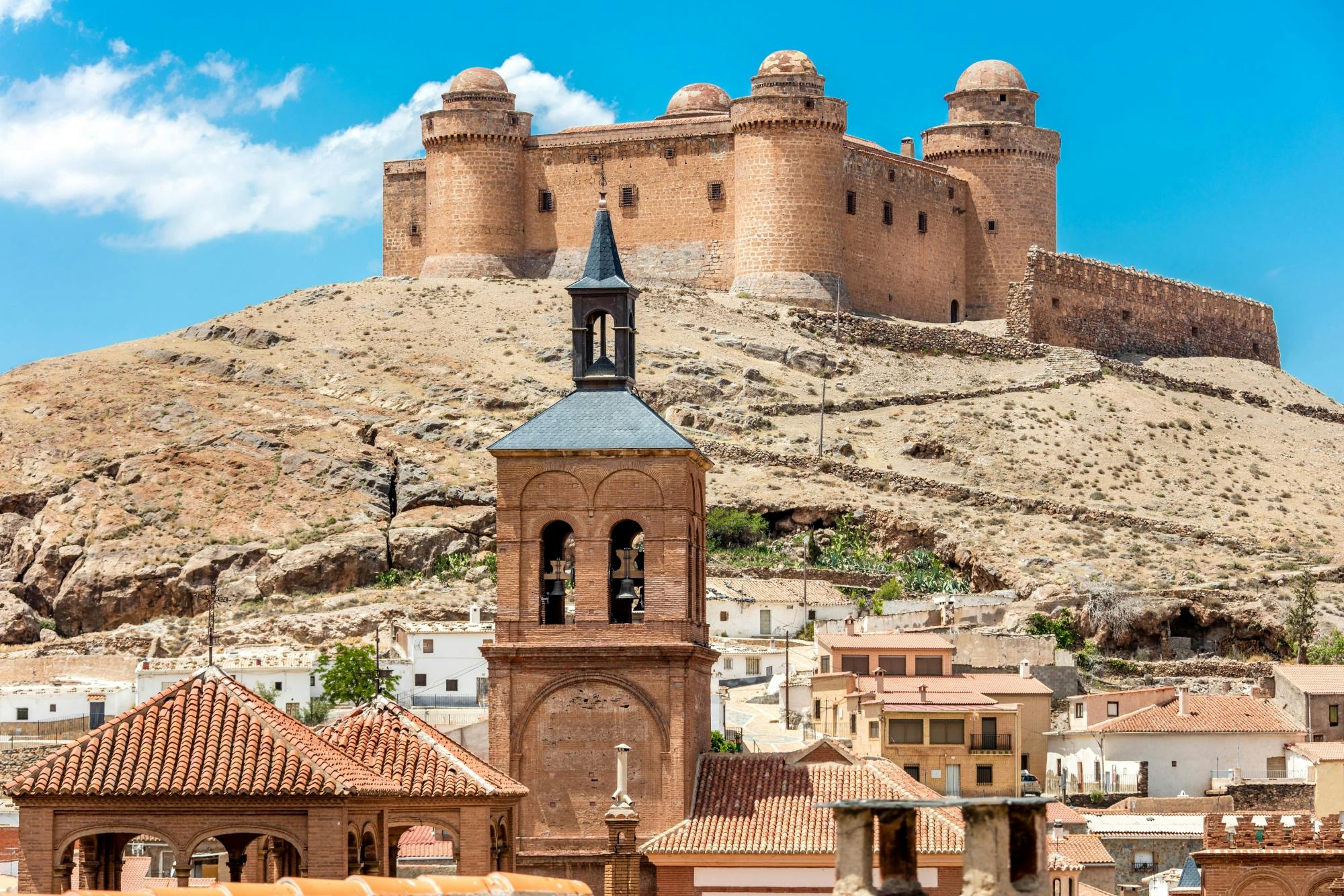 Sierra Nevada tour with picnic and pottery-making demo