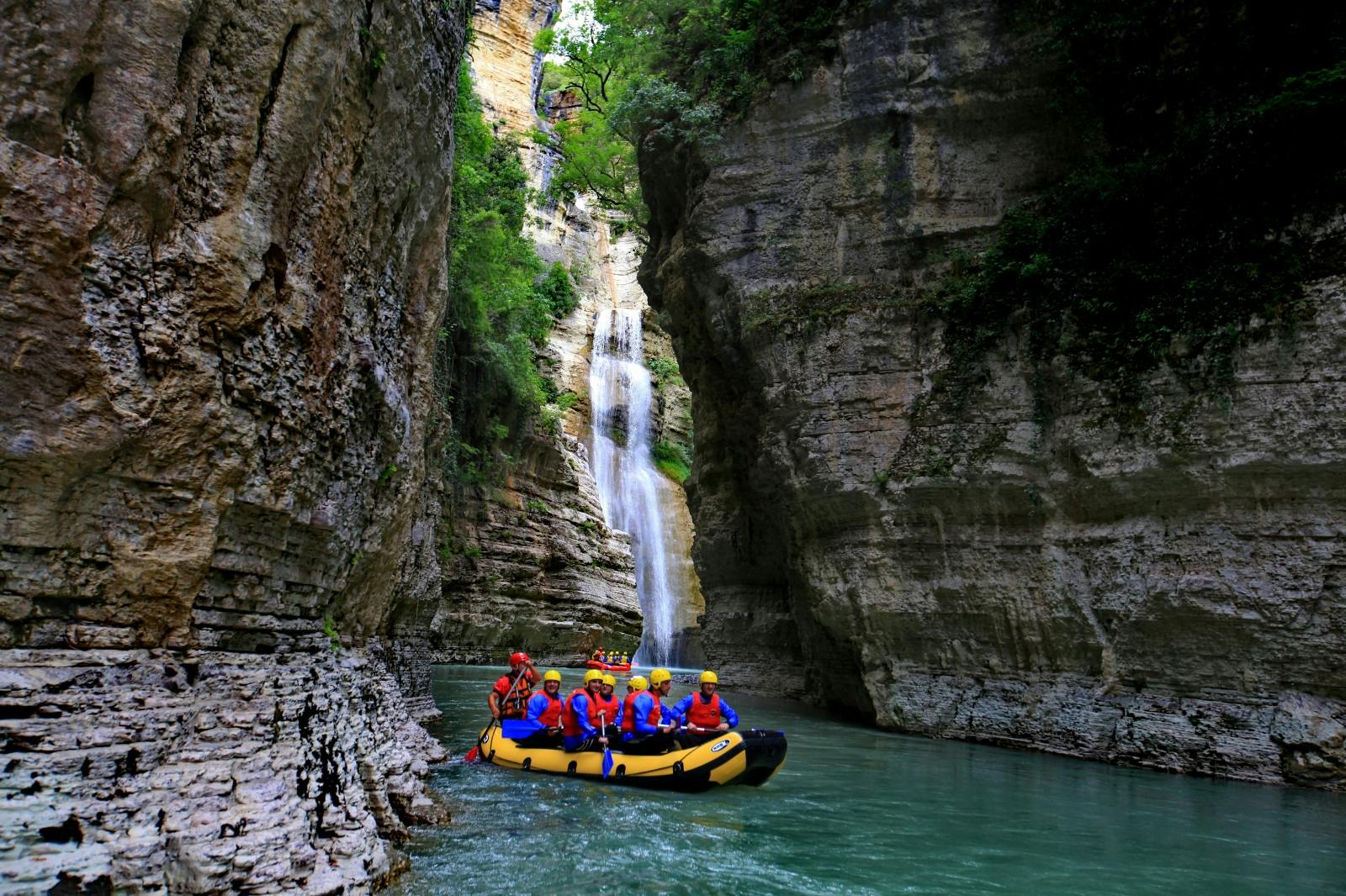 Wycieczka do kanionu i rafting na rzece Osum