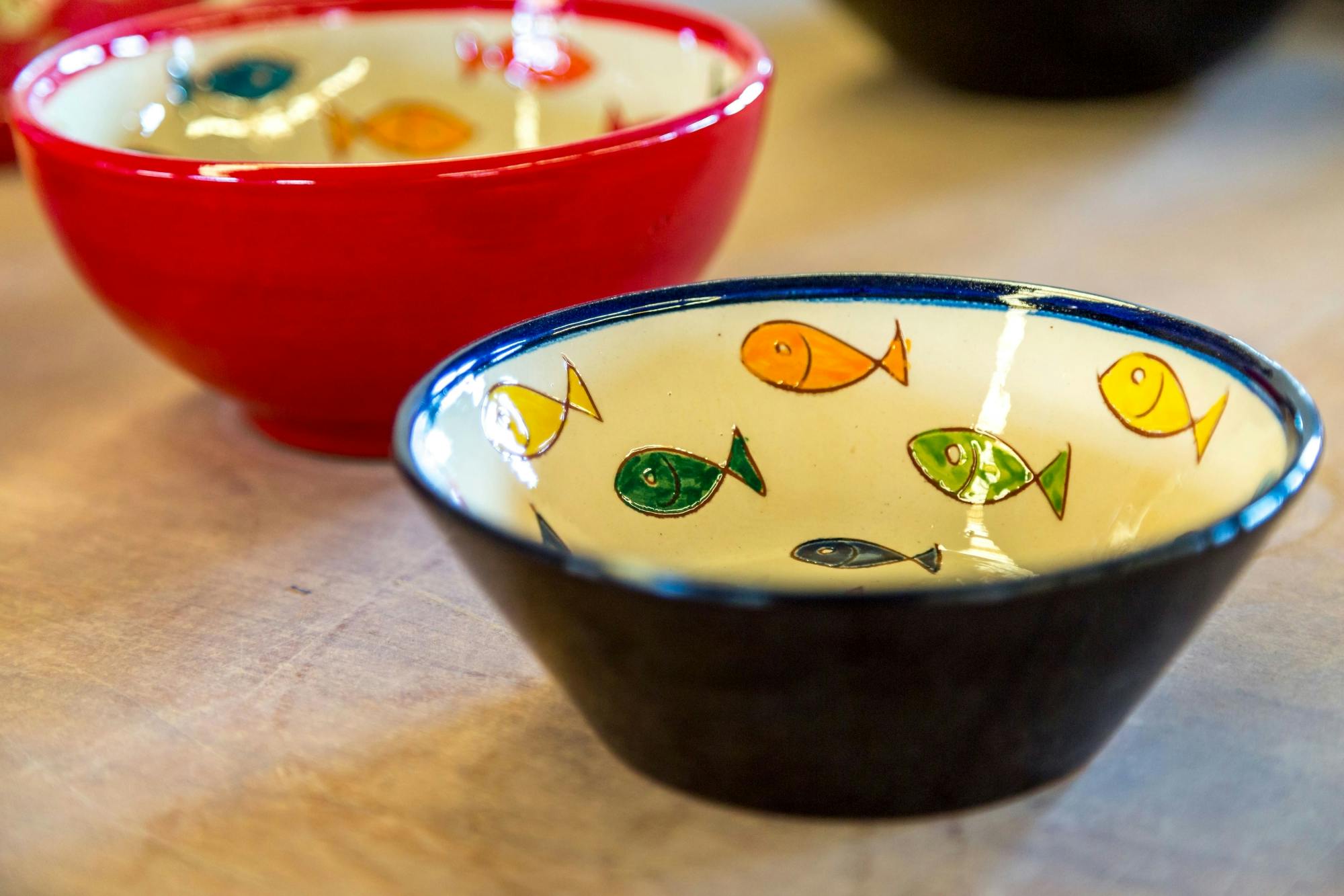 Sierra Nevada tour with picnic and pottery-making demo