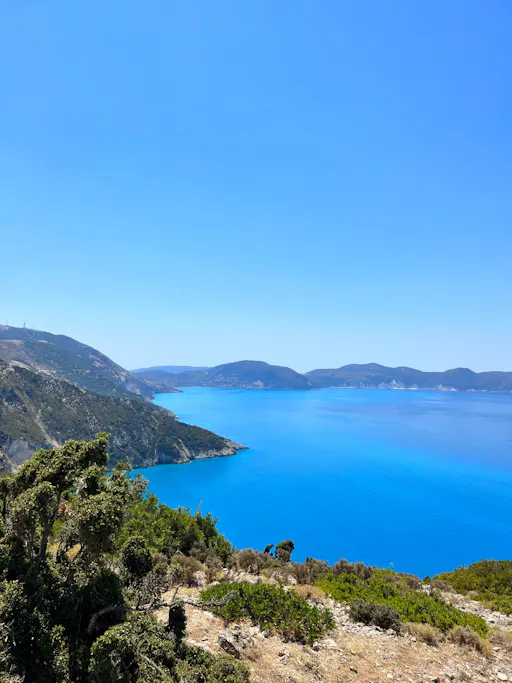 Melissani Lake & Myrtos Beach Tour