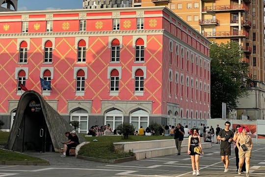 Tirana guided walking tour with castle and museums