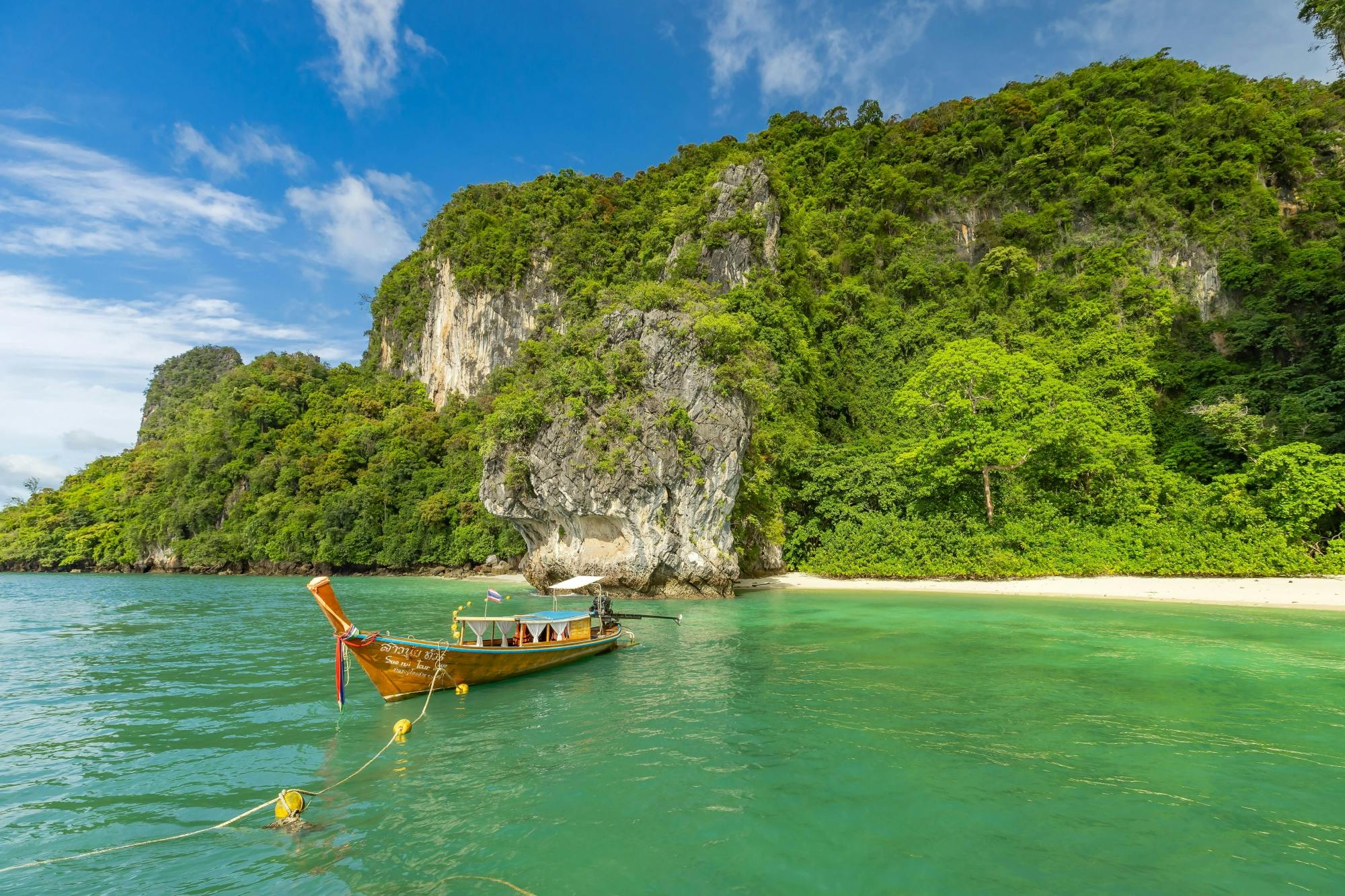 Excursion d'une journée en canoë et plongée en apnée dans la baie de Phang Nga avec repas le midi au départ de Phuket