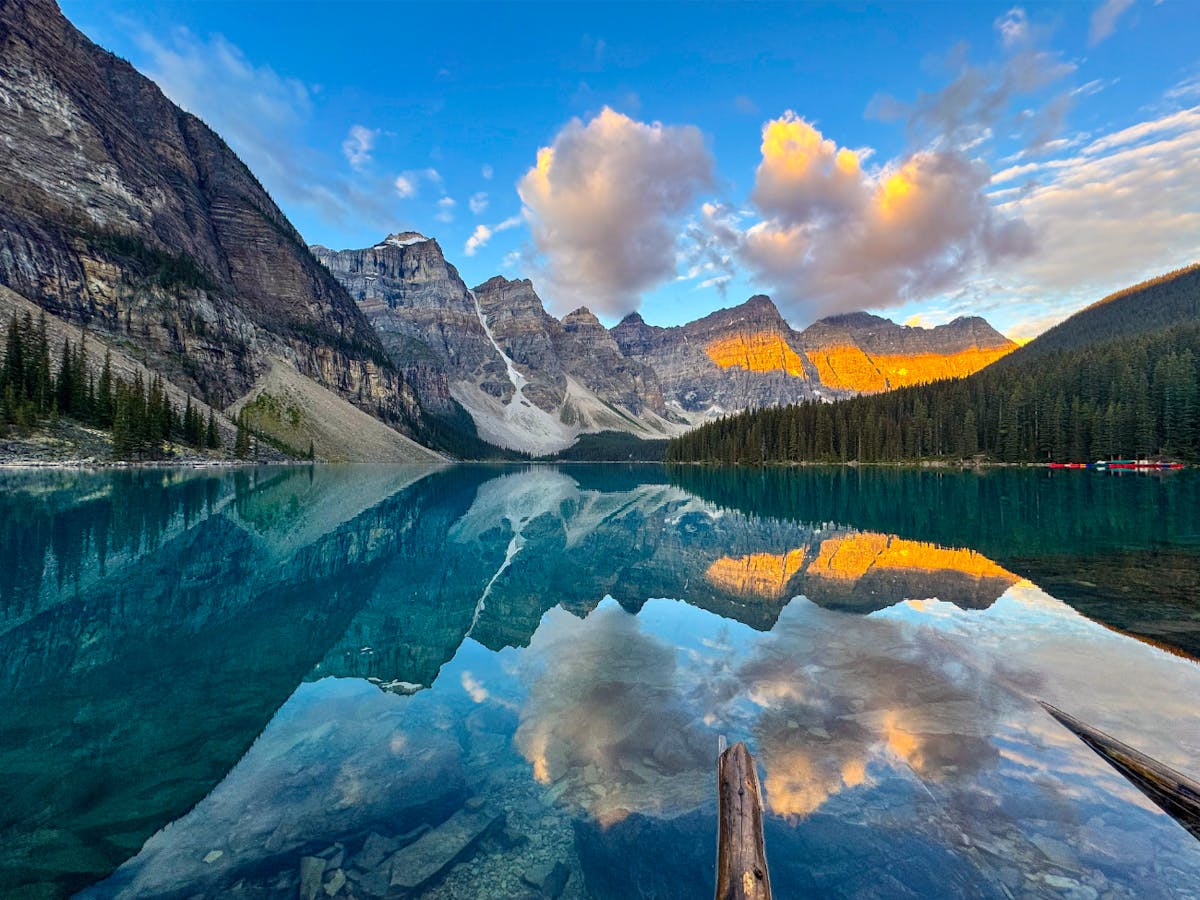 Moraine Lake zonsopgang vanuit Canmore-Banff
