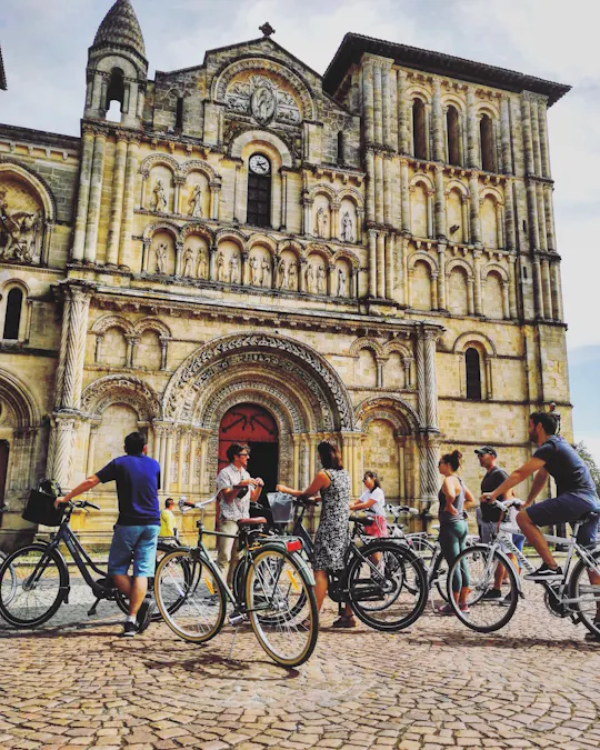 Visita de Burdeos en bicicleta de 3 horas para descubrir lo más destacado de la ciudad