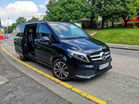 Privater Transfer zwischen dem Flughafen Ferenc Liszt und Budapest