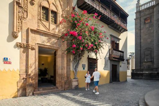 Full-day Las Palmas cultural walking tour