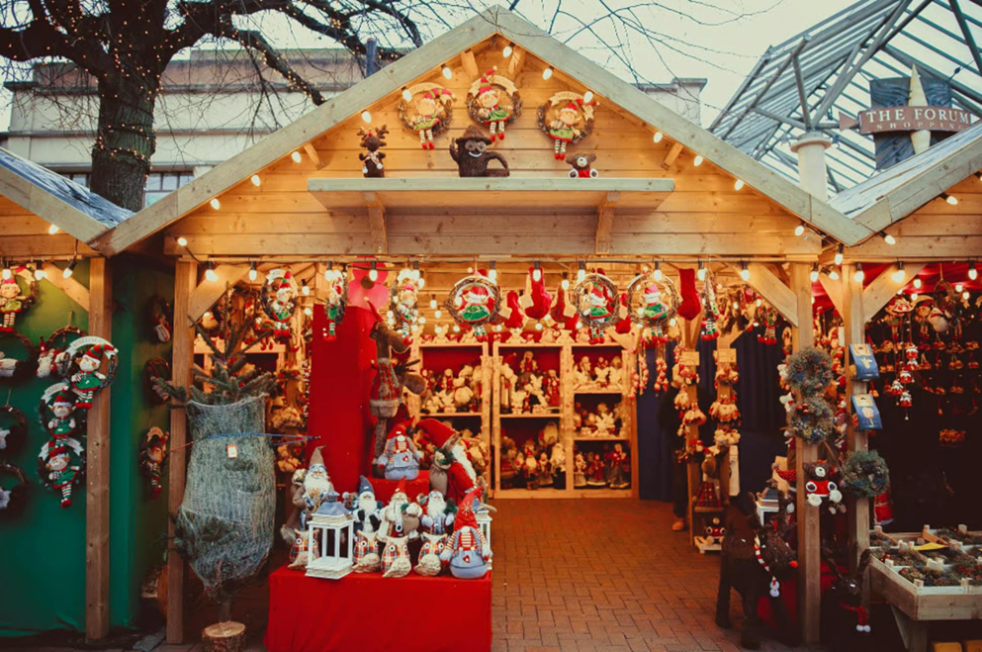 Stockholmer Weihnachtsmarkt und Lichterwanderung mit örtlichem Tourguide